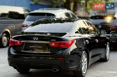 Седан Infiniti Q50 2017 в 