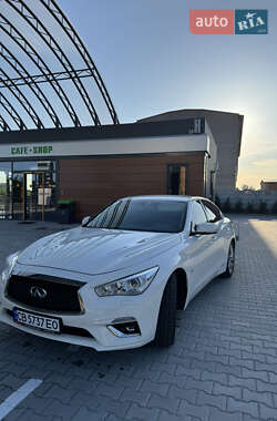 Седан Infiniti Q50 2019 в 
