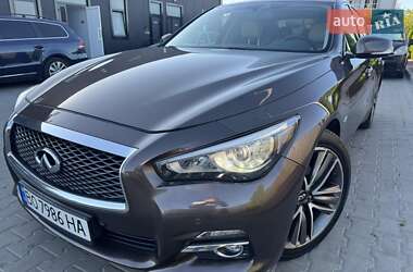 Седан Infiniti Q50 2015 в 