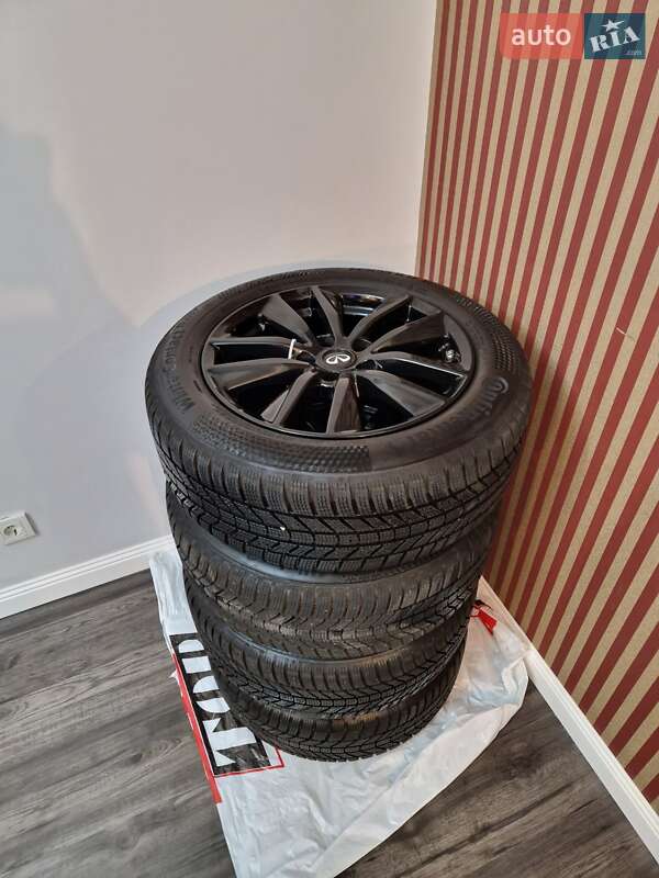 Седан Infiniti Q50 2016 в Одессе