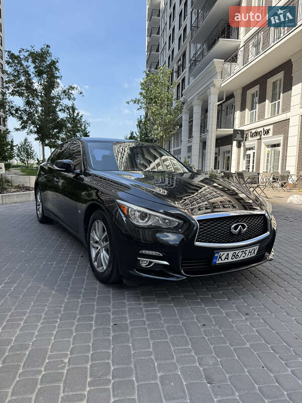Седан Infiniti Q50 2016 в Києві