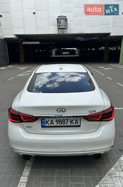 Седан Infiniti Q50 2017 в 