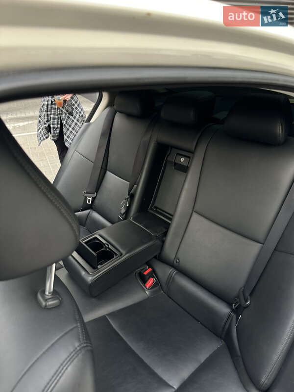 Седан Infiniti Q50 2017 в Києві