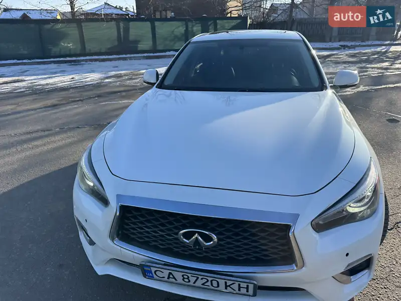 Infiniti Q50