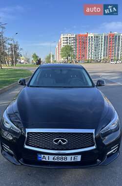 Седан Infiniti Q50 2015 в Киеве