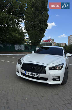 Седан Infiniti Q50 2014 в Одессе