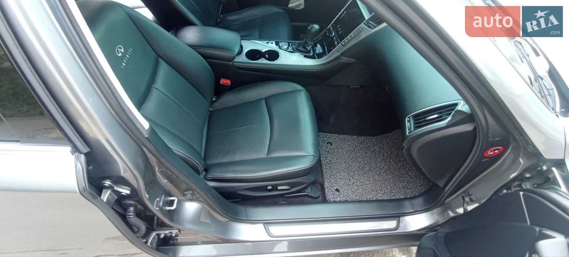 2015 Infiniti Q50 - мініатюра 2