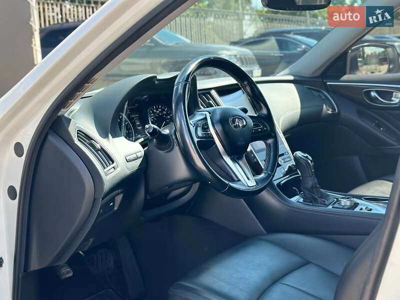 Седан Infiniti Q50 2018 в Харкові