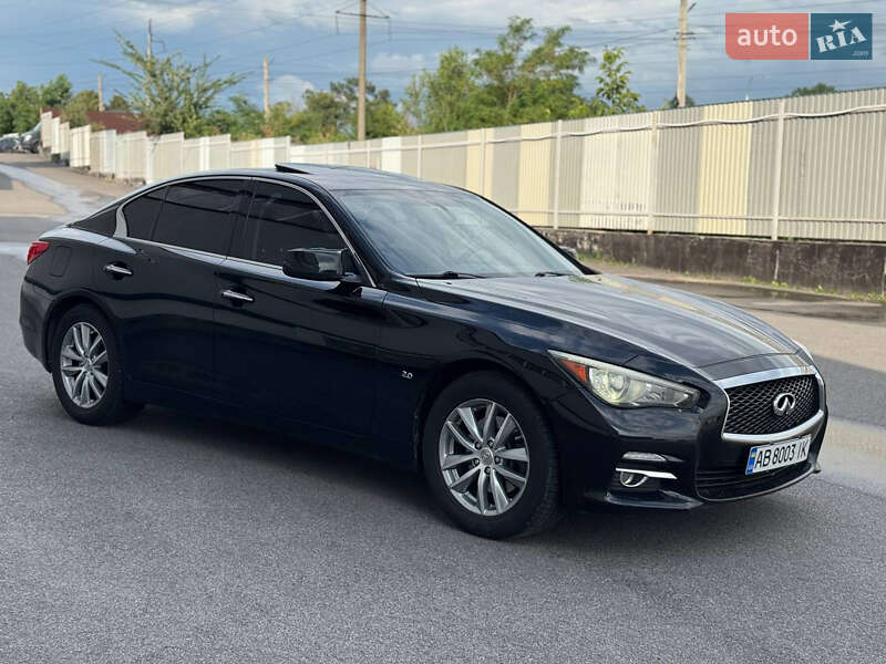 Седан Infiniti Q50 2016 в Вінниці