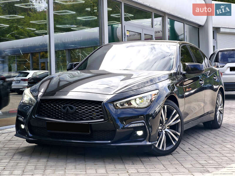 Infiniti Q50 2017