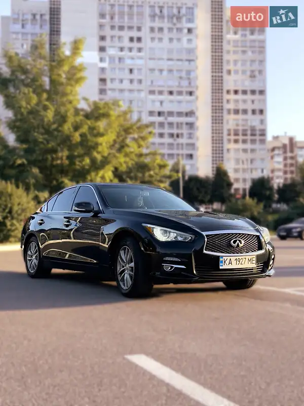 Infiniti Q50