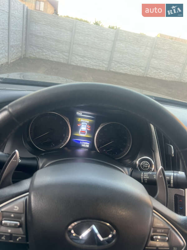 Седан Infiniti Q50 2016 в Одесі