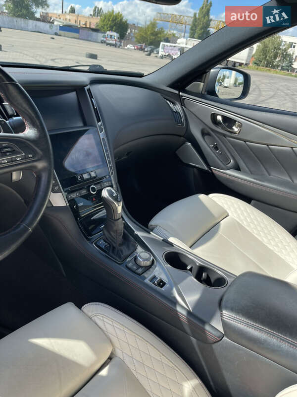 Седан Infiniti Q50 2019 в Києві