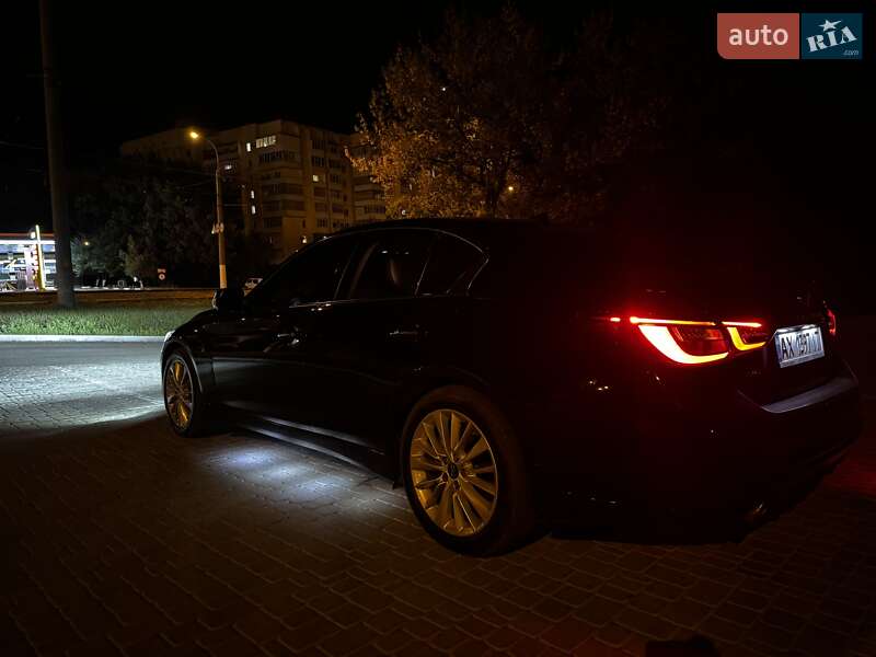 Седан Infiniti Q50 2018 в Харкові