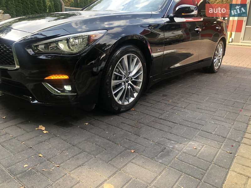 Седан Infiniti Q50 2018 в Киеве фото 11 Седан Infiniti Q50 2018 в Киеве