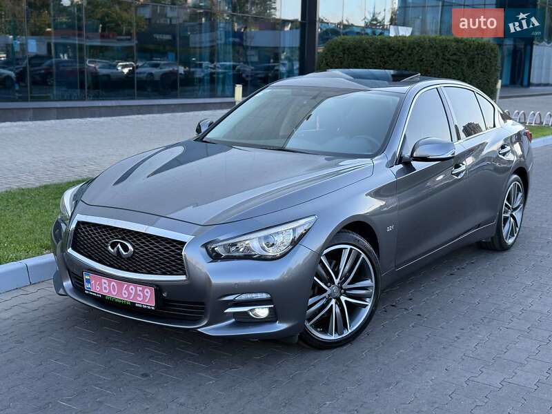 Седан Infiniti Q50 2016 в Одессе