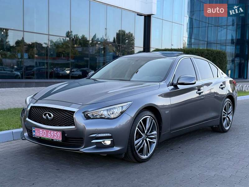 Седан Infiniti Q50 2016 в Одессе