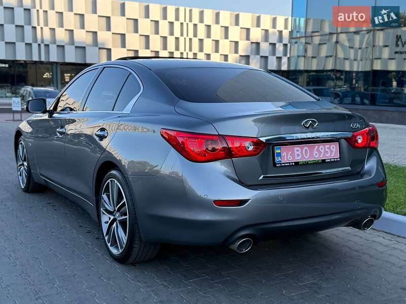 Седан Infiniti Q50 2016 в Одессе