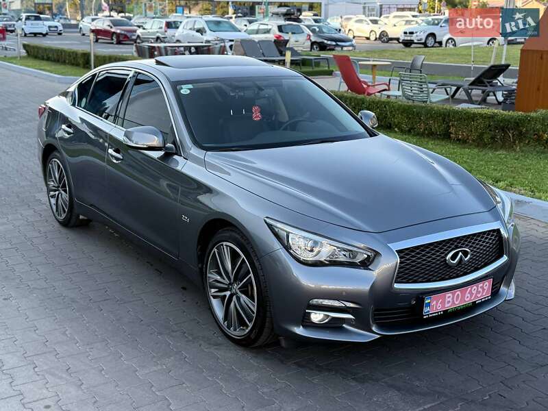 Седан Infiniti Q50 2016 в Одессе