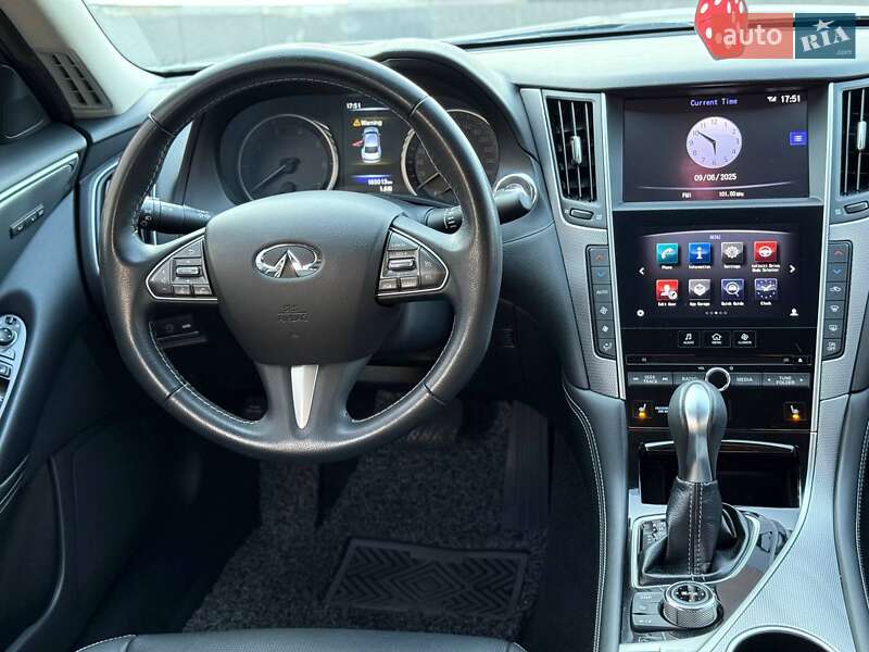 Седан Infiniti Q50 2016 в Одессе