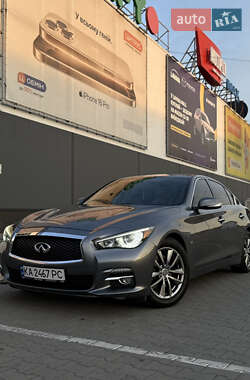 Седан Infiniti Q50 2015 в Києві
