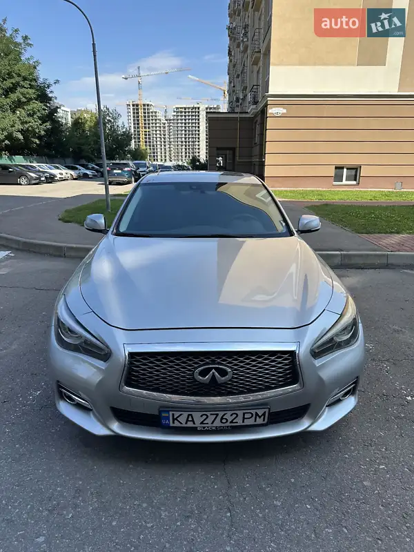 Infiniti Q50