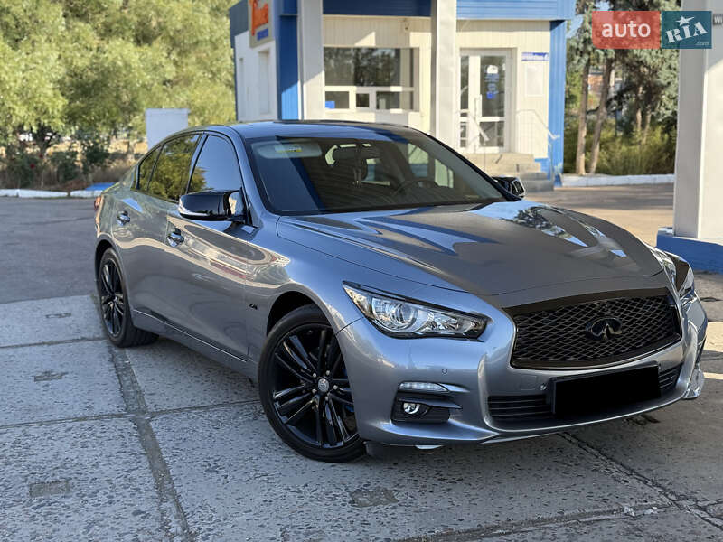 Седан Infiniti Q50 2013 в Одесі