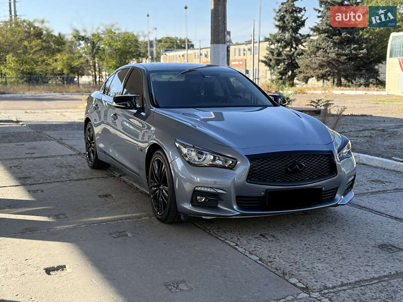 Седан Infiniti Q50 2013 в Одесі