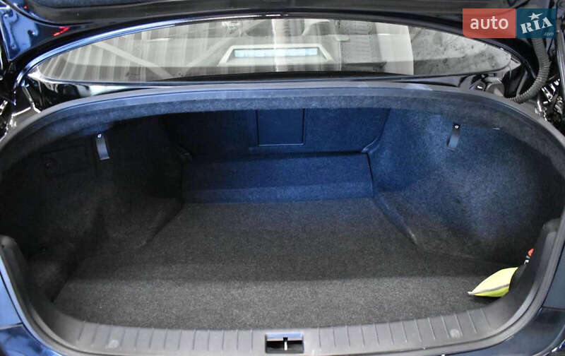 Седан Infiniti Q50 2017 в Одесі