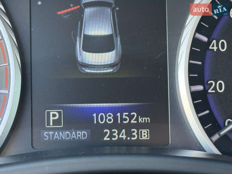 Седан Infiniti Q50 2016 в Дніпрі