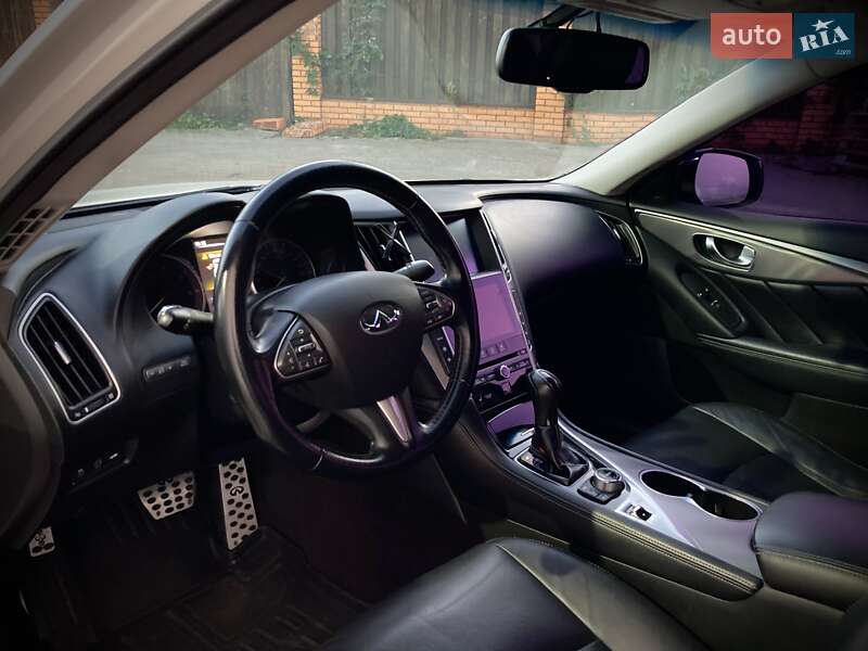 Седан Infiniti Q50 2014 в Киеве фото 9 Седан Infiniti Q50 2014 в Киеве