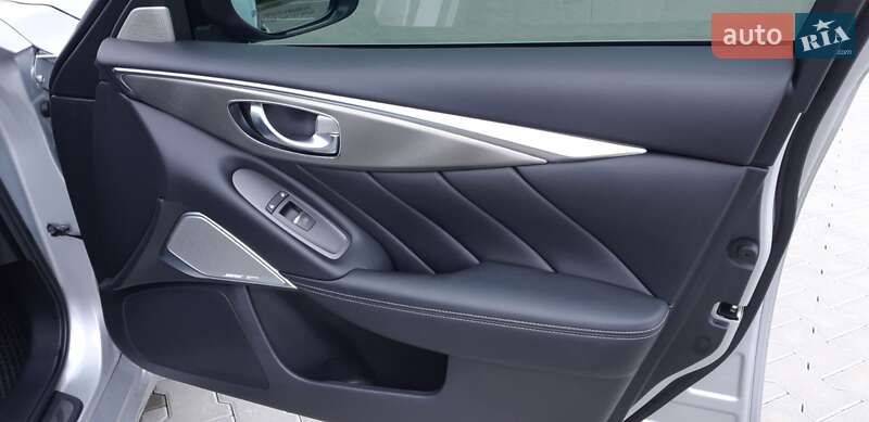 Седан Infiniti Q50 2017 в Вінниці