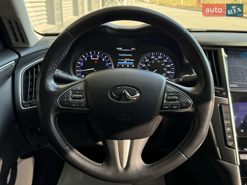 Седан Infiniti Q50 2017 в Киеве