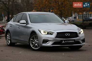 Седан Infiniti Q50 2017 в Киеве