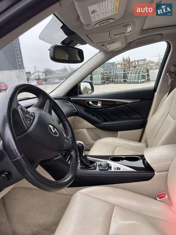Седан Infiniti Q50 2016 в Ирпене фото 19 Седан Infiniti Q50 2016 в Ирпене