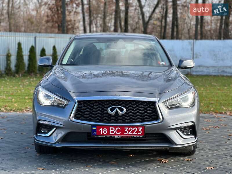 Седан Infiniti Q50 2019 в Луцке