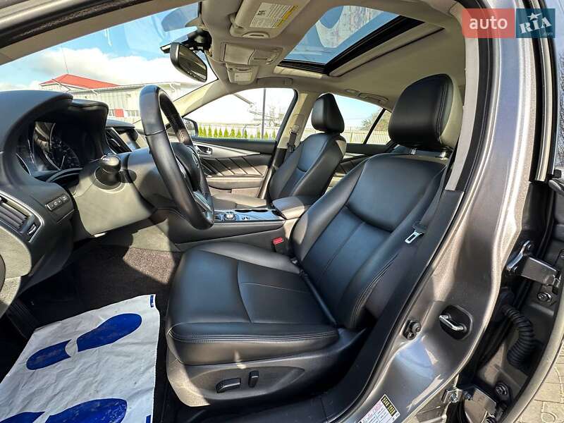 Седан Infiniti Q50 2019 в Луцке