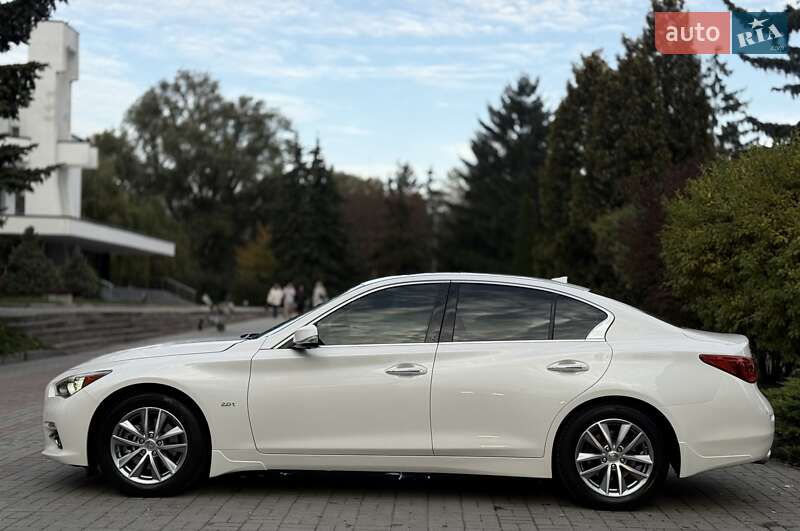 Седан Infiniti Q50 2016 в Тернополе фото 16 Седан Infiniti Q50 2016 в Тернополе
