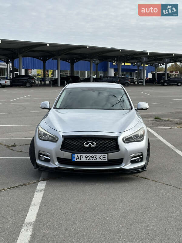Седан Infiniti Q50 2014 в Запоріжжі