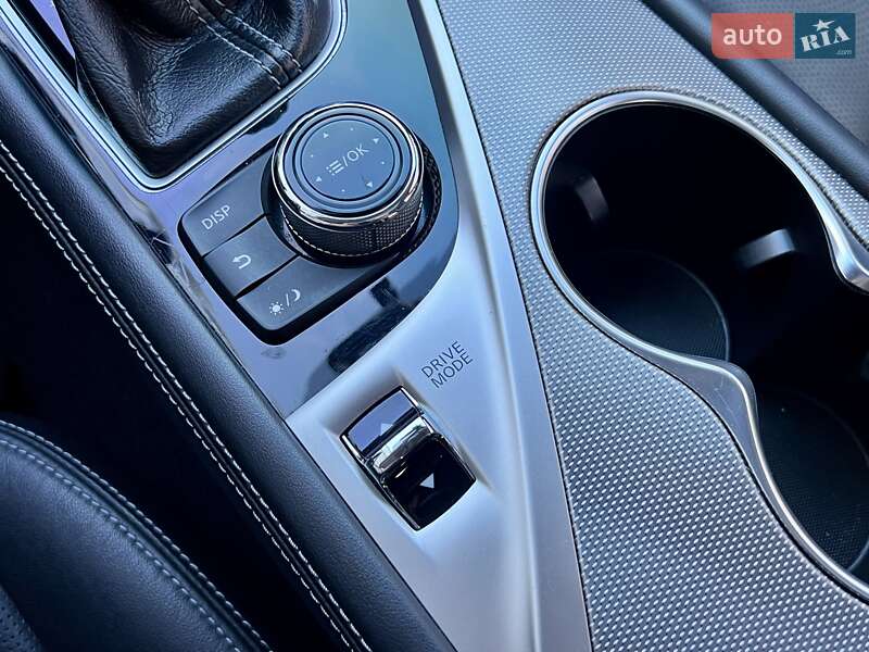 Седан Infiniti Q50 2016 в Харькове фото 31 Седан Infiniti Q50 2016 в Харькове