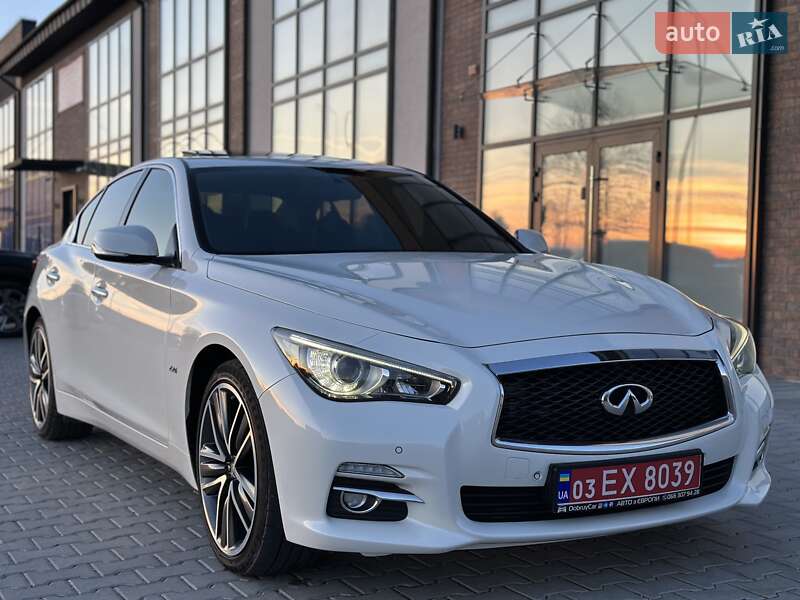Седан Infiniti Q50 2016 в Тернополе фото 28 Седан Infiniti Q50 2016 в Тернополе