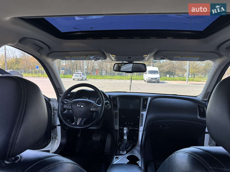Седан Infiniti Q50 2015 в Одессе фото 24 Седан Infiniti Q50 2015 в Одессе