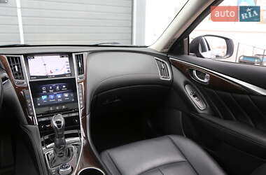 Седан Infiniti Q50 2017 в Киеве