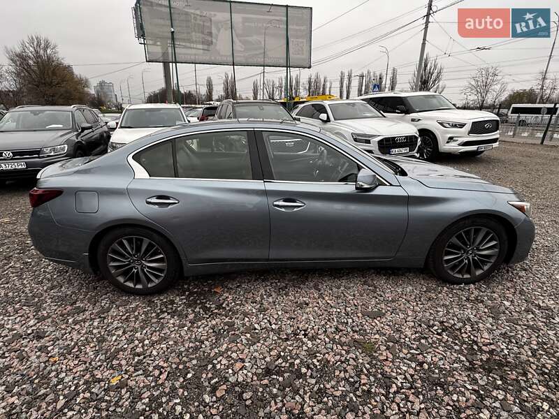 Седан Infiniti Q50 2018 в Киеве