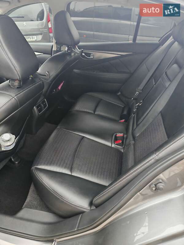 Седан Infiniti Q50 2019 в Києві