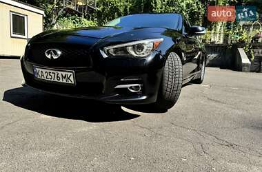 Седан Infiniti Q50 2015 в Киеве