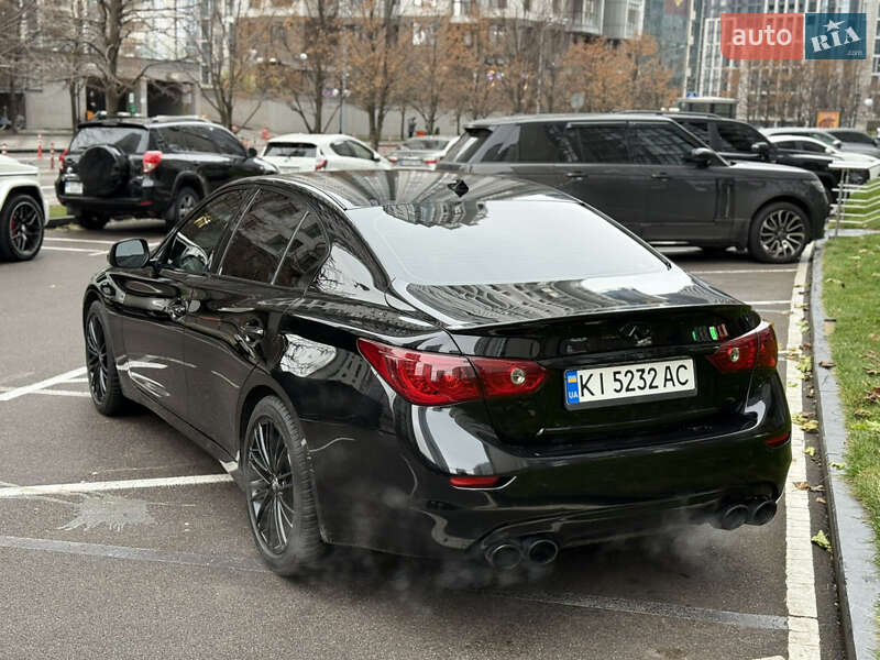 Седан Infiniti Q50 2014 в Киеве