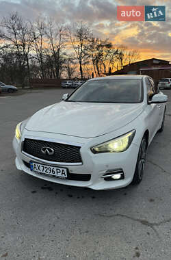 Седан Infiniti Q50 2014 в Харкові