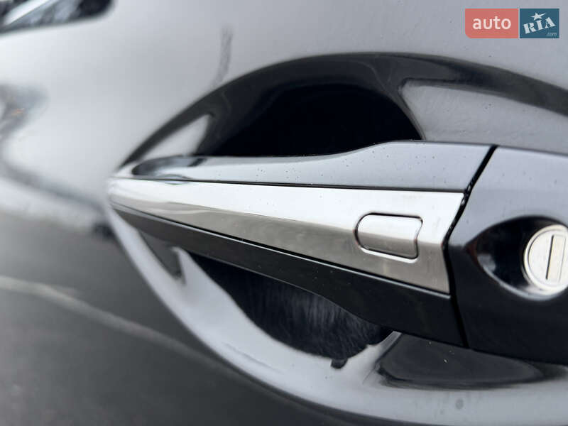 Седан Infiniti Q50 2019 в Киеве фото 19 Седан Infiniti Q50 2019 в Киеве