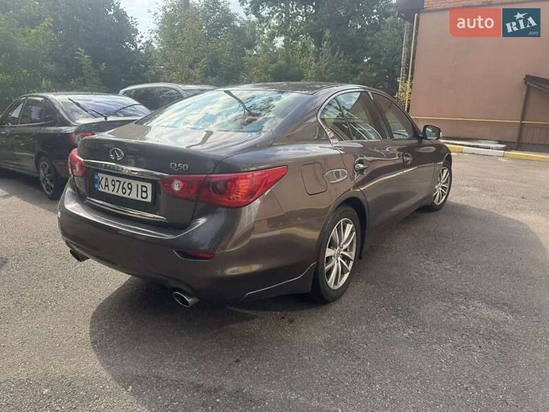 Седан Infiniti Q50 2017 в Киеве